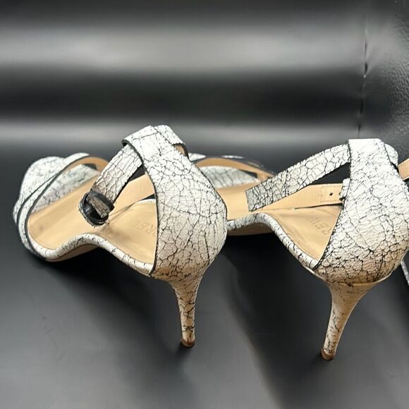 J Crew Size 9 Crackled Ankle Strap High Heel Leather Sandals White Black Marble - Picture 4 of 9